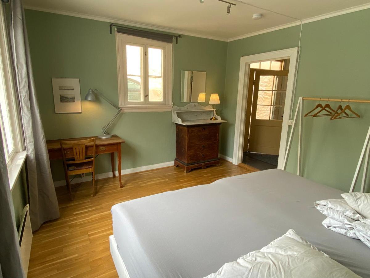 The Old Jailhouse Mandal Hostel Eksteriør bilde