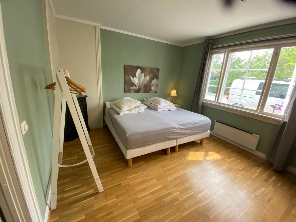 The Old Jailhouse Mandal Hostel Eksteriør bilde
